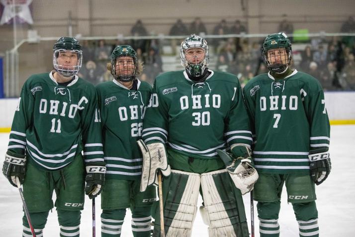 OHIO Hockey players pose for a photo on the ice